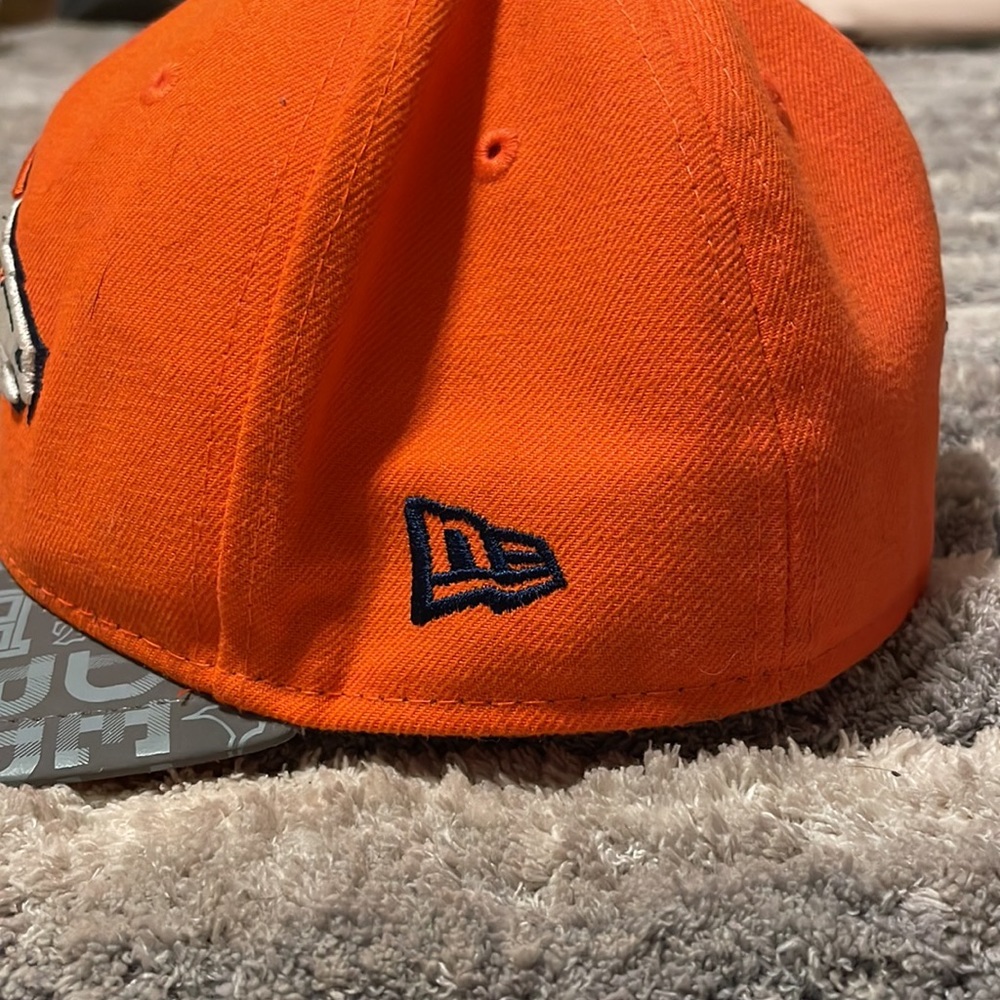 Broncos fitted hat - Picture 3 of 5